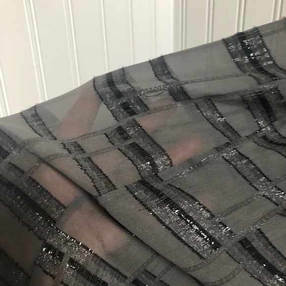 Alice + Olivia Twist-Back Silk Embroidered Dress - Picture 5 of 7